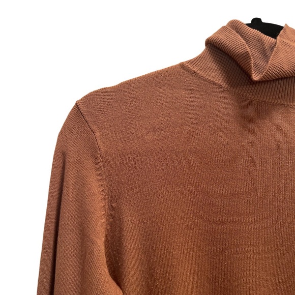 HM Camel Tan Turtleneck Sweater - Picture 2 of 8